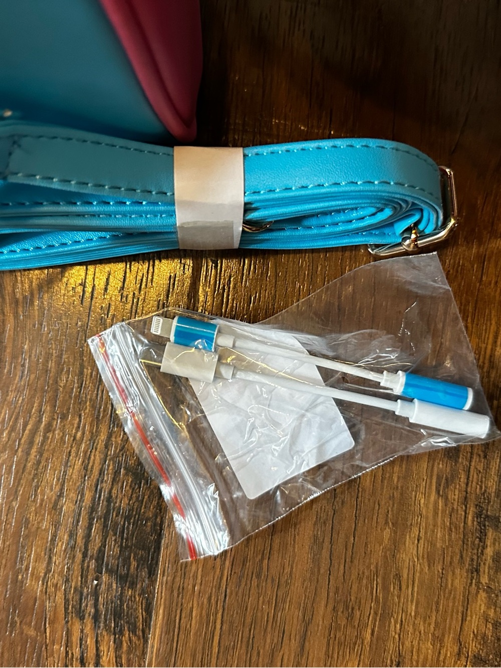 Retro Phone Purse - Picture 9 of 14